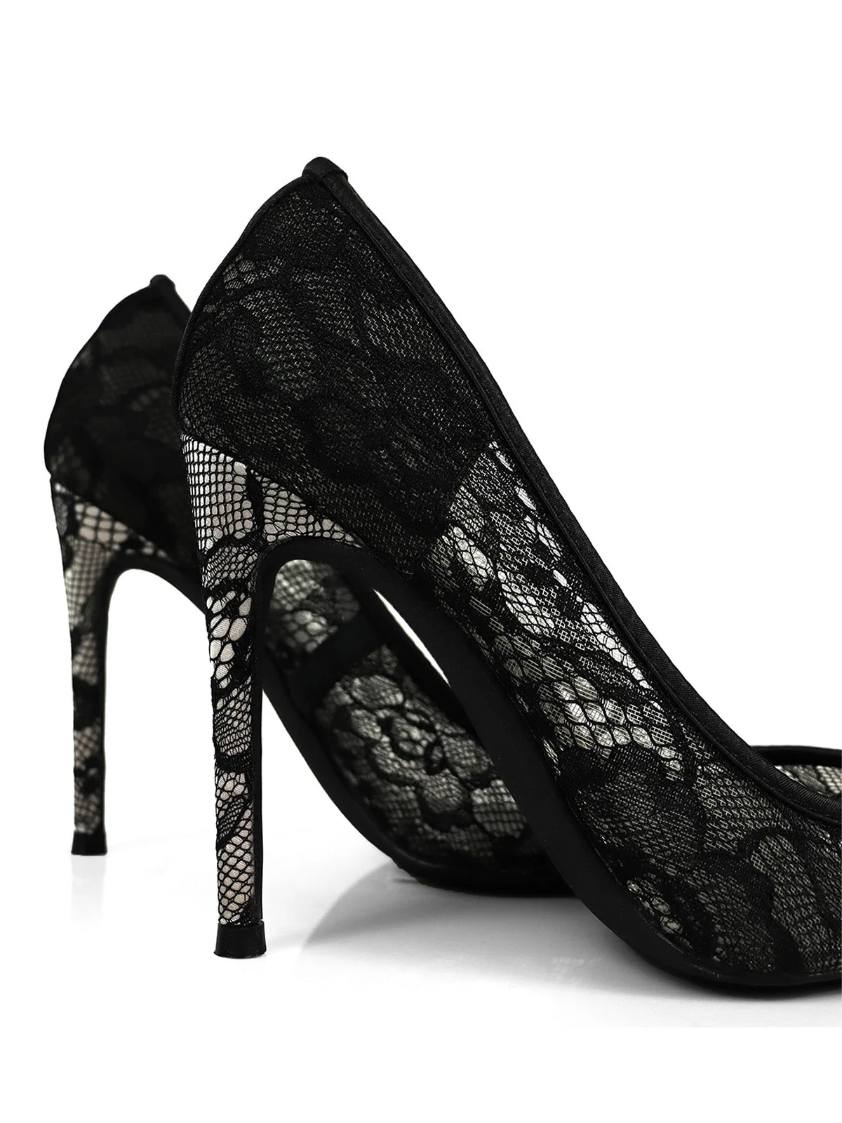 Danielle Pump - Image 2