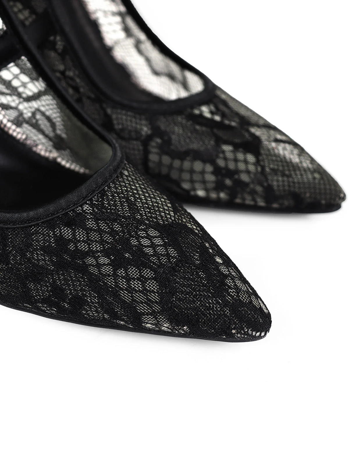 Danielle Pump - Image 3