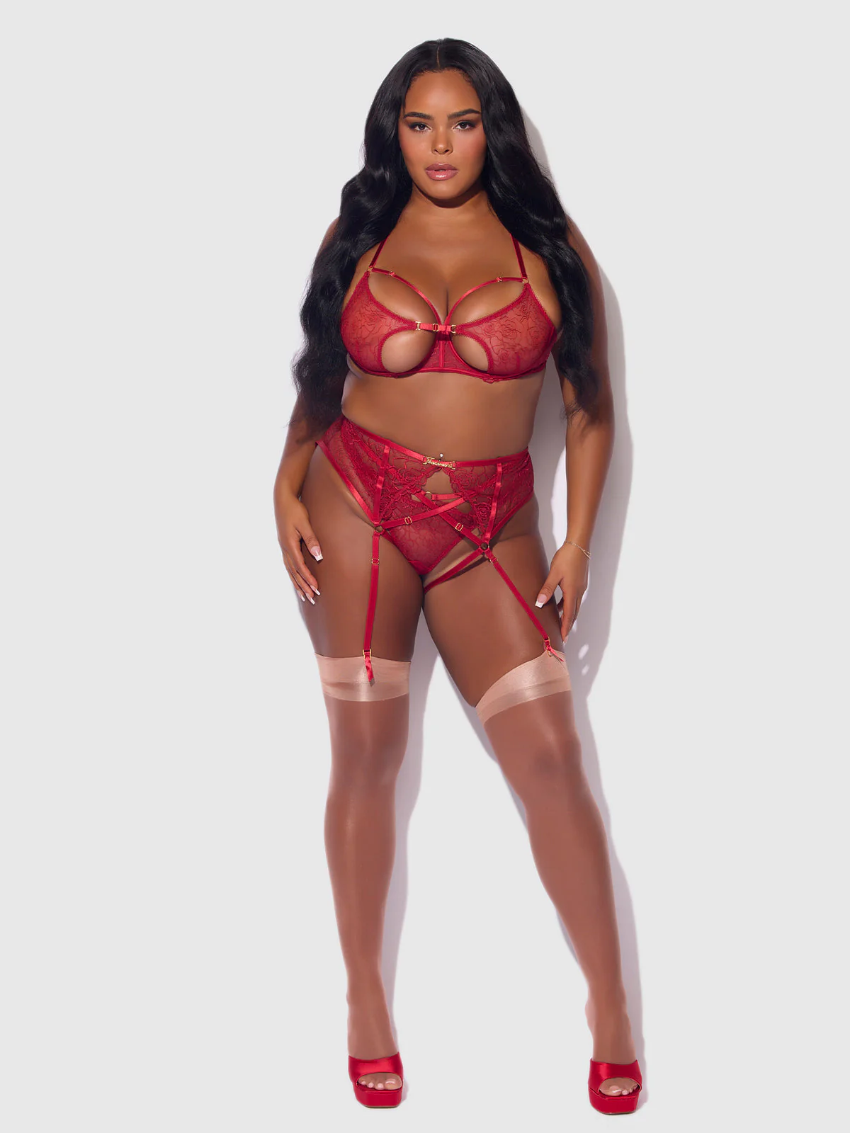 Melrose Embroidered Garter - Image 8